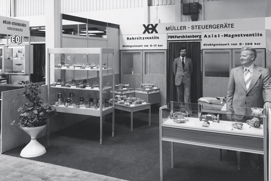 在汉诺威工业展览会上向国际观众推介 coaxial 阀门。